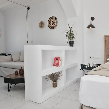 Blue Paradise Naxos City