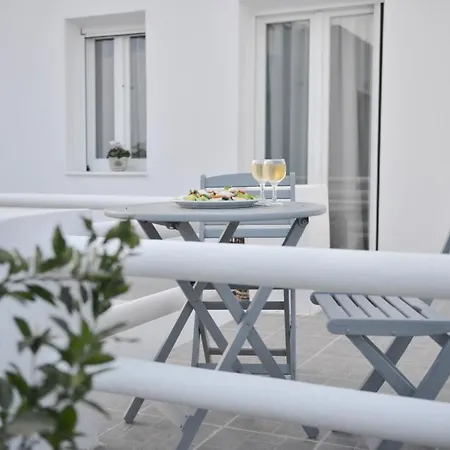 Blue Paradise * Naxos City